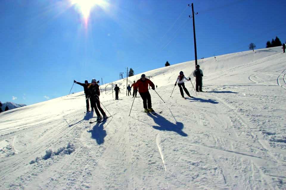 Sportet Dimërore Rikthehen me Adrenalinë