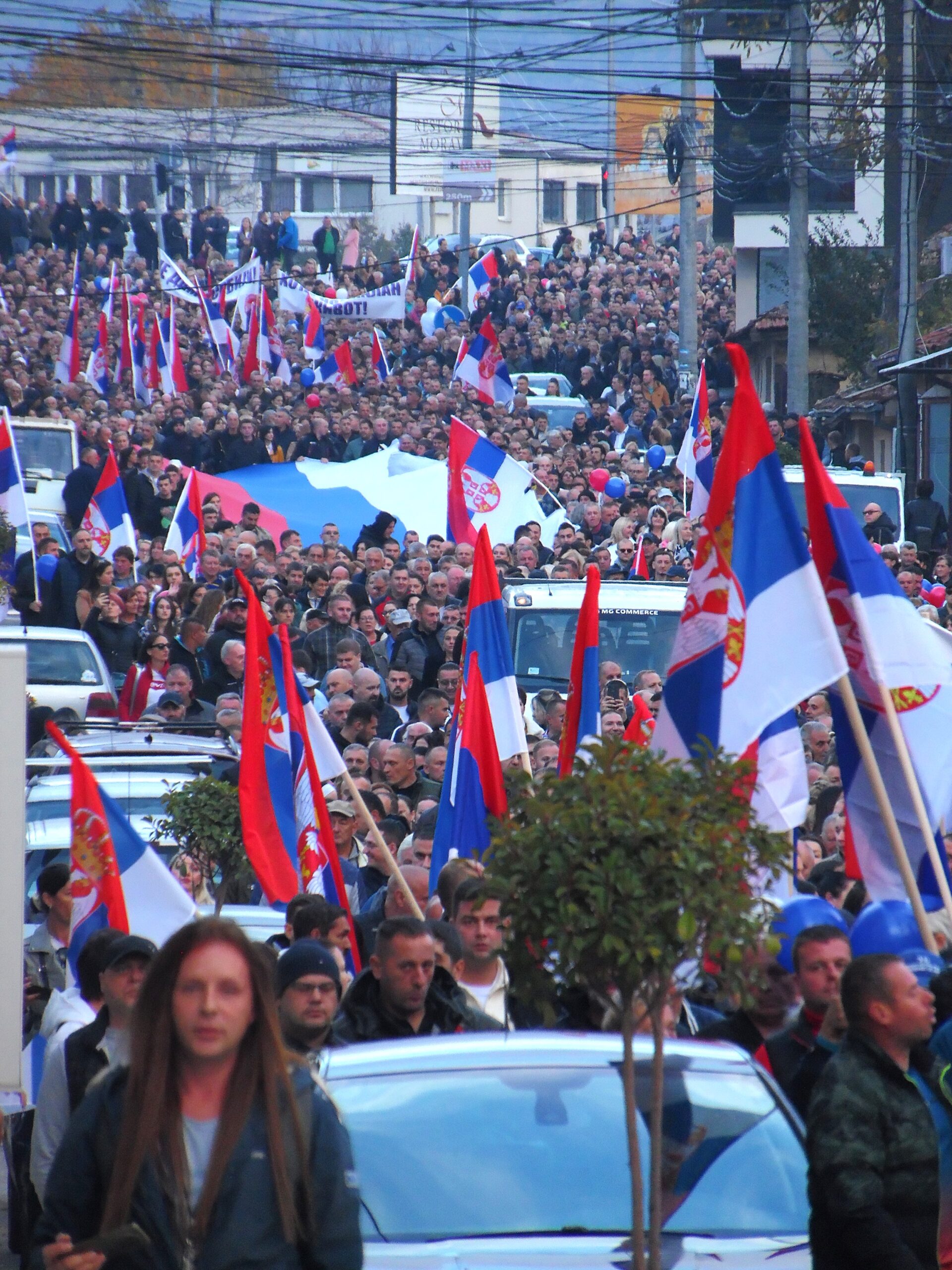 МУП: На окупљањима грађана против блокада у три града 39.600 грађана