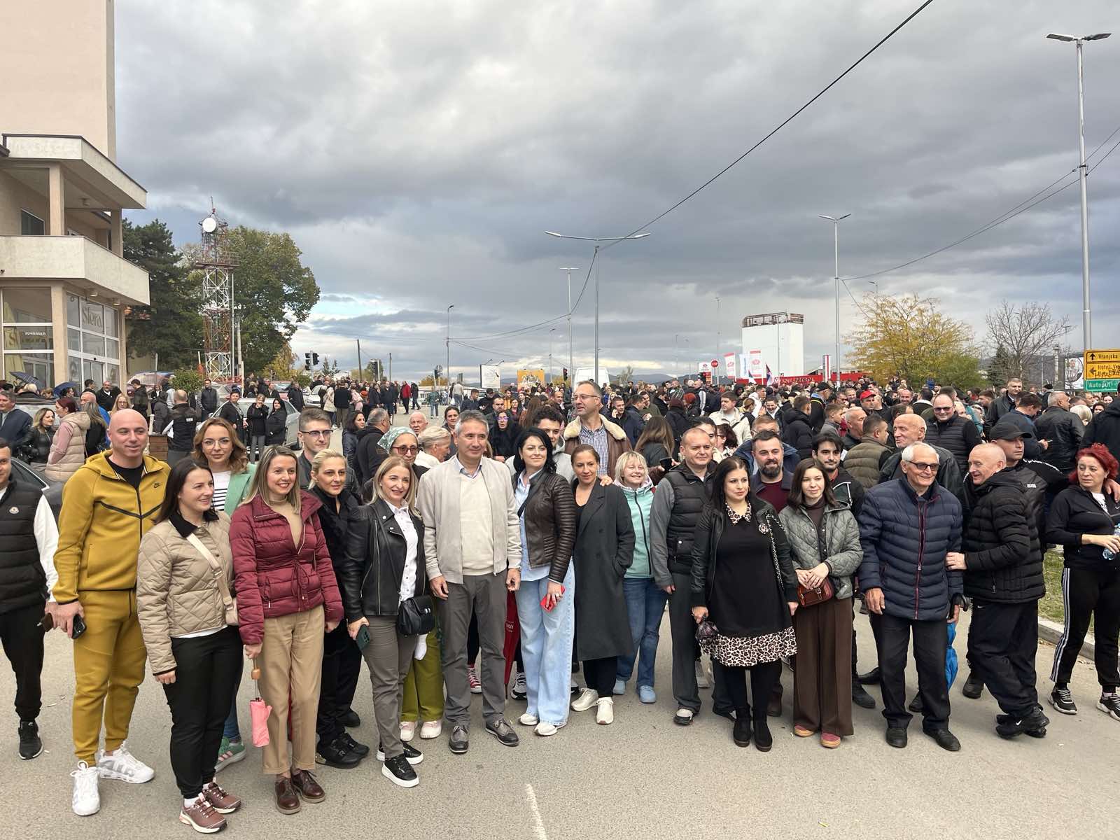 Скуп „Србија те зове! Грађани против блокада“ у Врању