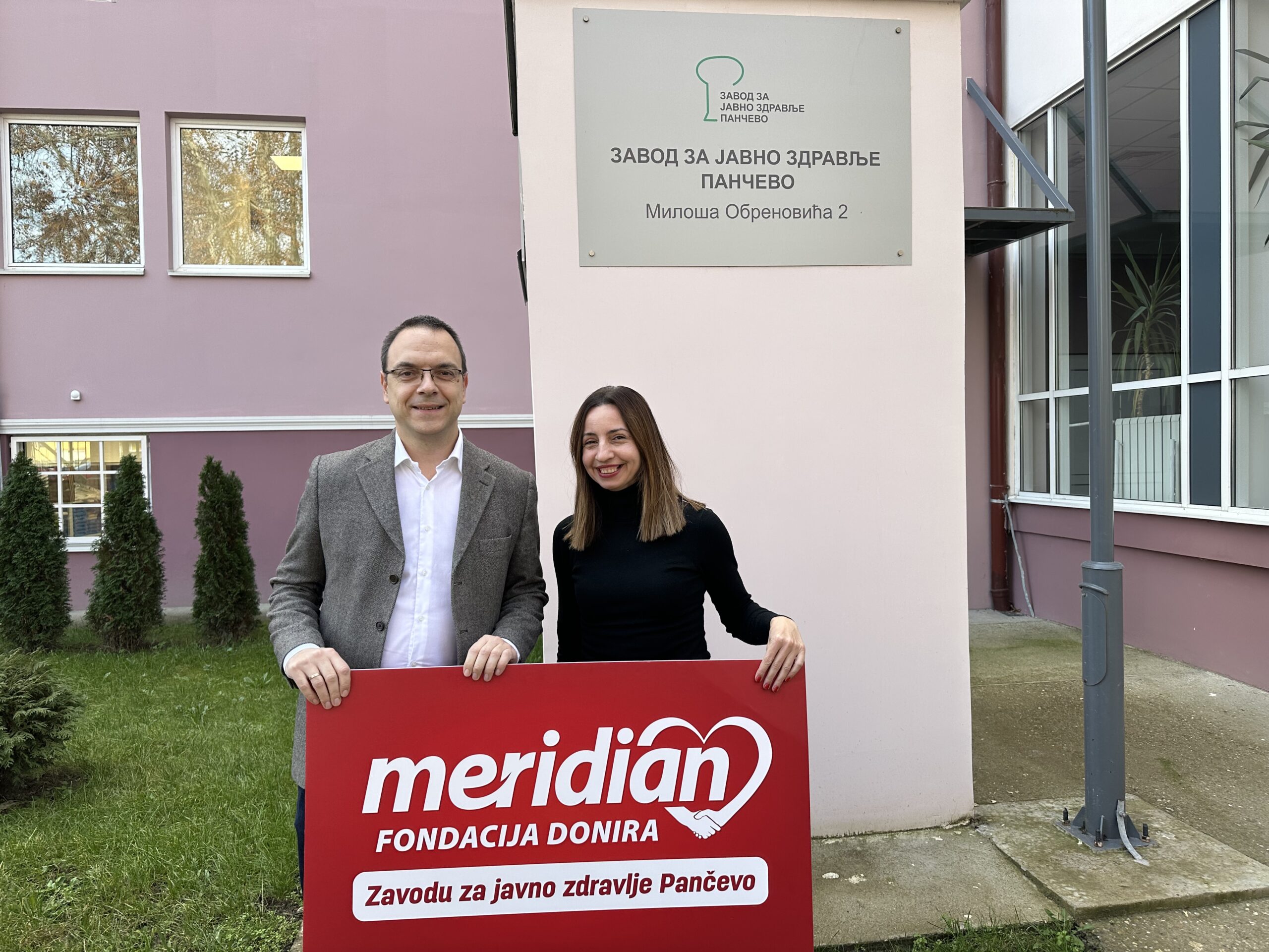 ZAVOD U PANČEVU DOBIO ZNAČAJNU DONACIJU: Meridian Fondacija jača kapacitete za zaštitu zdravlja i životne sredine