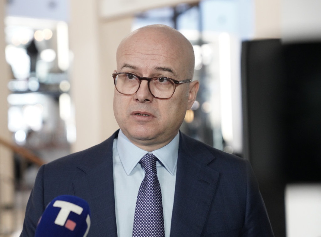 Вучевић позвао Србе са КиМ да у недељу изађу на изборе и гласају за Српску листу